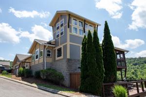 112 Sandgate Ct