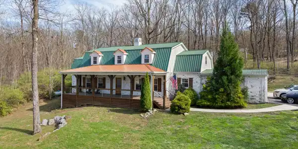 1022 River Bend Road