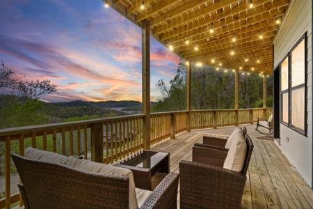 350 Williamson Cir