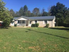 212 Lake Ct