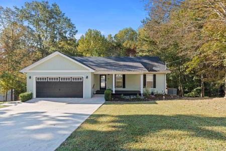 38 Shady Cove Ln