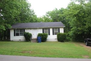 204 Cedar St N 