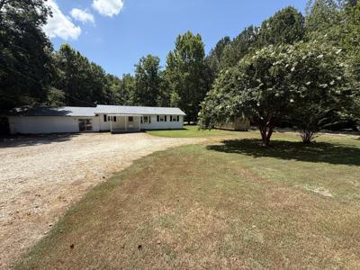 5035 Eva Rd