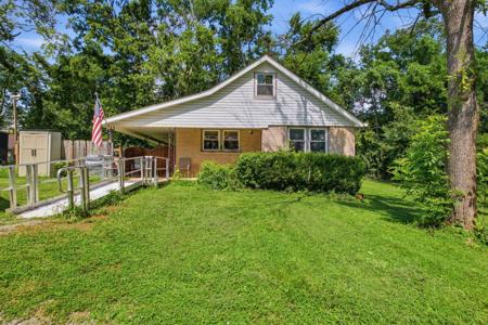 216 Walton Ferry Rd
