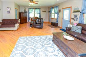 587 Damron Rd 