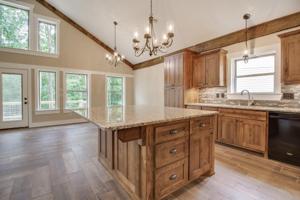 186 Savannah Dr
