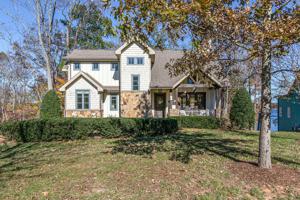 54 Moonlight Dr