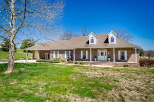 1160 Country Club Dr