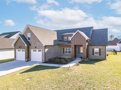 185 Lookout Dr