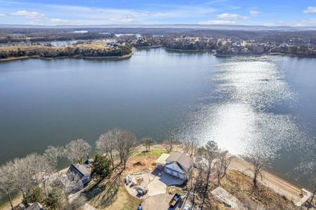427 Bell Memorial Dr