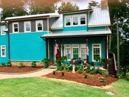 44 Moonlight Dr