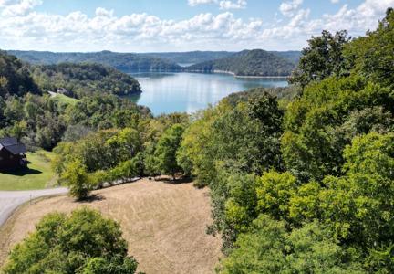 106 Harbor Pointe Lane