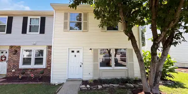 207 Seneca Forest Ct