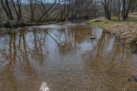 1627 Hurricane creek