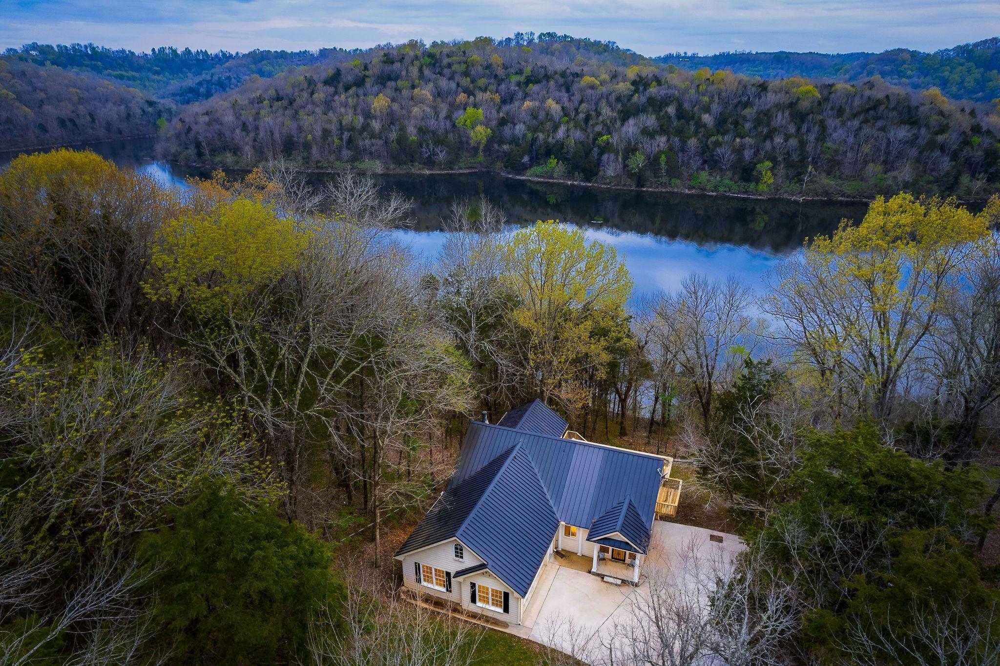 6445 Coconut Ridge Rd, Smithville, TN lhrmls02179695