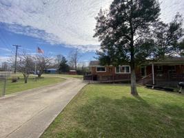 338 Carman Ave