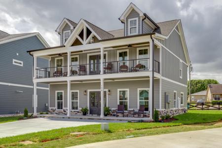 158 Barefoot Way
