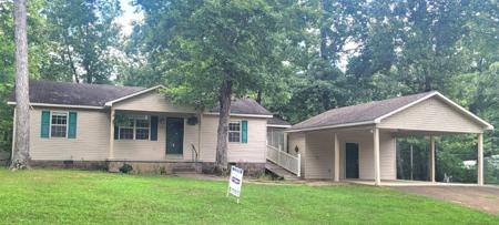 710 Woodlawn Shores Rd