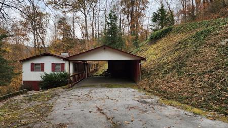 1525 Holiday Haven Rd