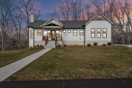 88 Abby Cir