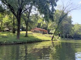 94 Hollingsworth Slough