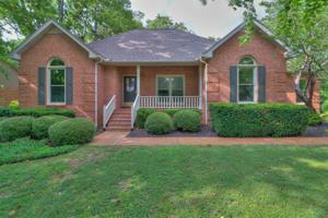 1447 Kensington Dr