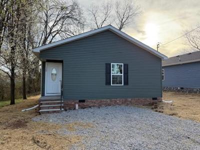 120 Kenmore Ave