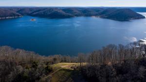 96 Harbor Pointe Dr