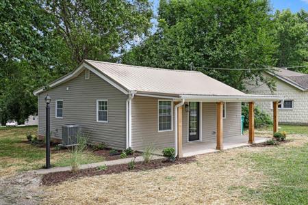 1401 Old Cowan Rd