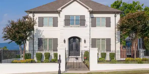 405 Forest Avenue