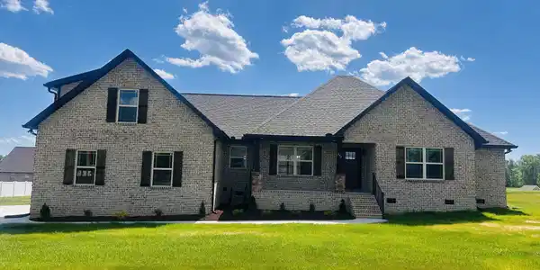375 Randall Ln