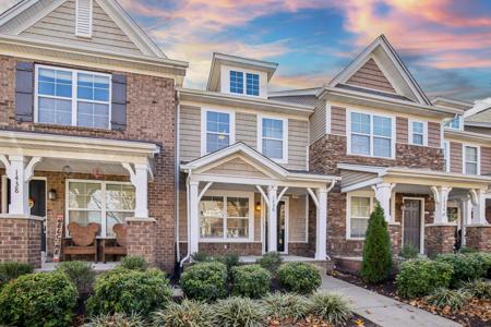 1436 Riverbrook Dr