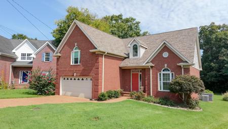4304 Cambridge Dr