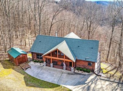 375 Savannah Dr