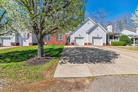 141 Rose Dr C