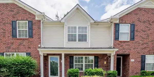 223 Buck Run Dr