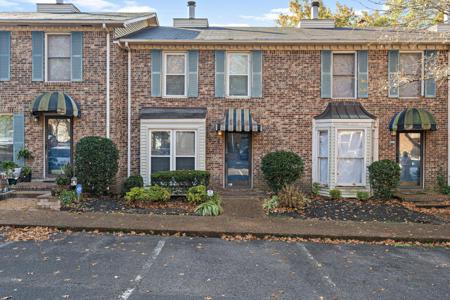 509 Williamsburg Dr