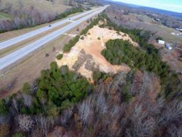 15 Memorial Hwy