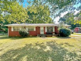 1930 Russell Dr