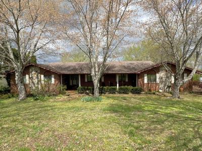 116 Hickory Hill Dr