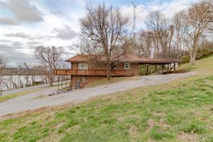 609 Cumberland City Rd