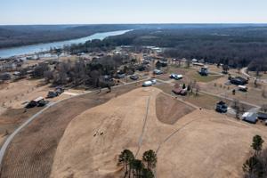 225 Fisherdale Dr