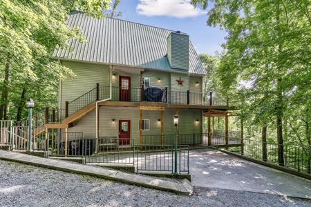 813 Cherokee Dr