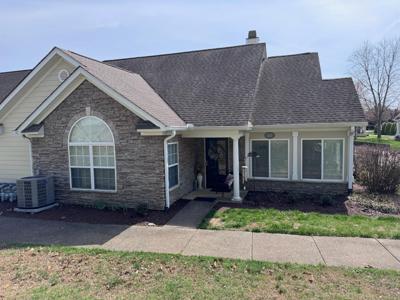 825 Browns Ln