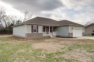 90 Troy Ct