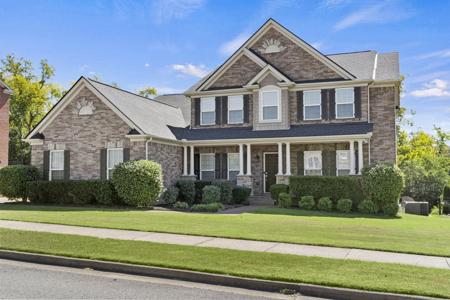 1555 Hunt Club Blvd