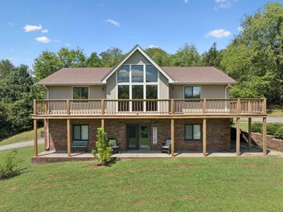 26 Friendship Hollow Rd S