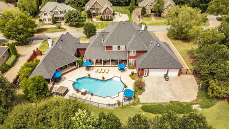 107 Mimosa Dr