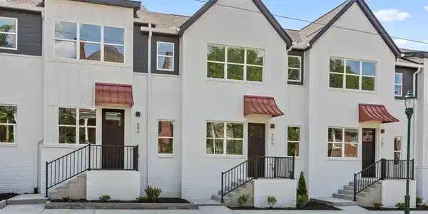 811 Bespoke Way