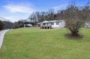 18 Morris Ln